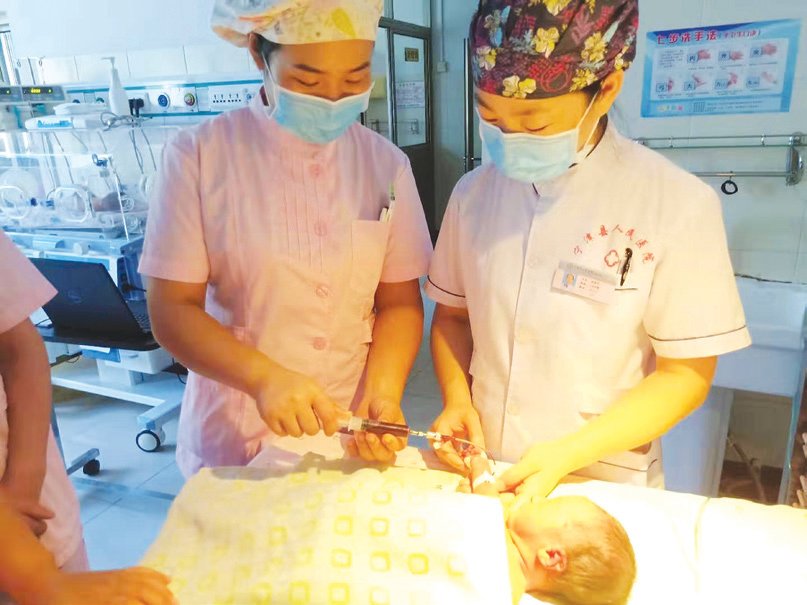克山县妇婴监护型护送